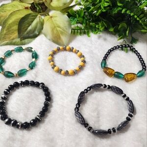 Handmade beaded bracelets sizes in photos